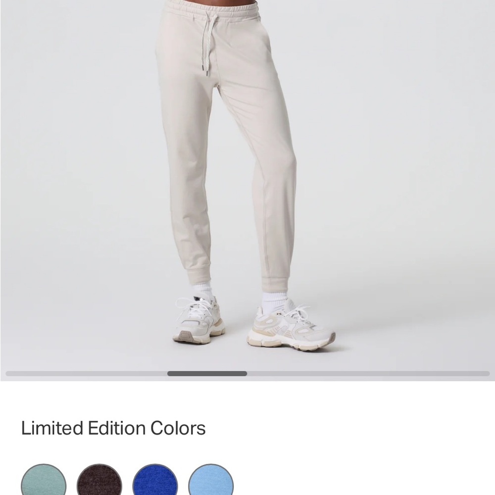 Vuori PERFORMANCE Jogger Pants ecru heather size XS long orig.$98